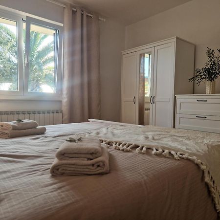 Apartamento House Olive Garden Strunjan Exterior foto