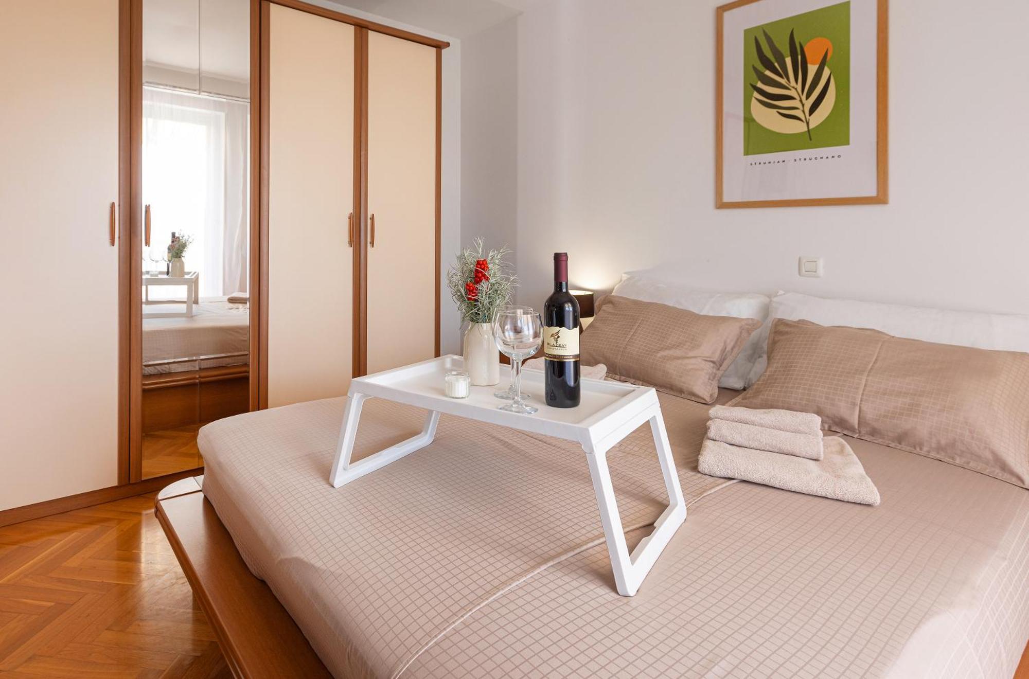 Apartamento House Olive Garden Strunjan Exterior foto