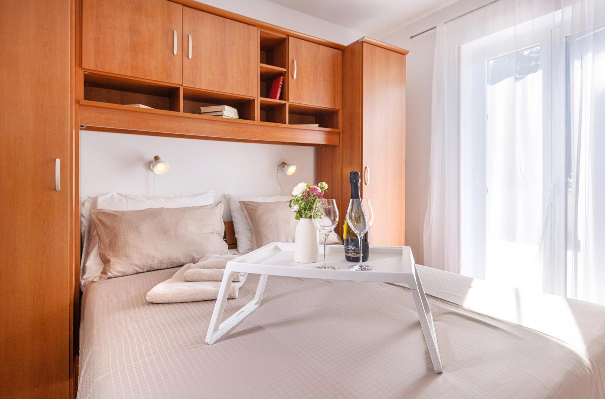 Apartamento House Olive Garden Strunjan Exterior foto
